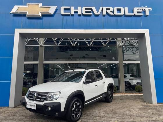 RENAULT OROCH 1.3 TCE FLEX OUTSIDER X-TRONIC RENAULT OROCH 1.3 TCE FLEX OUTSIDER X-TRONIC